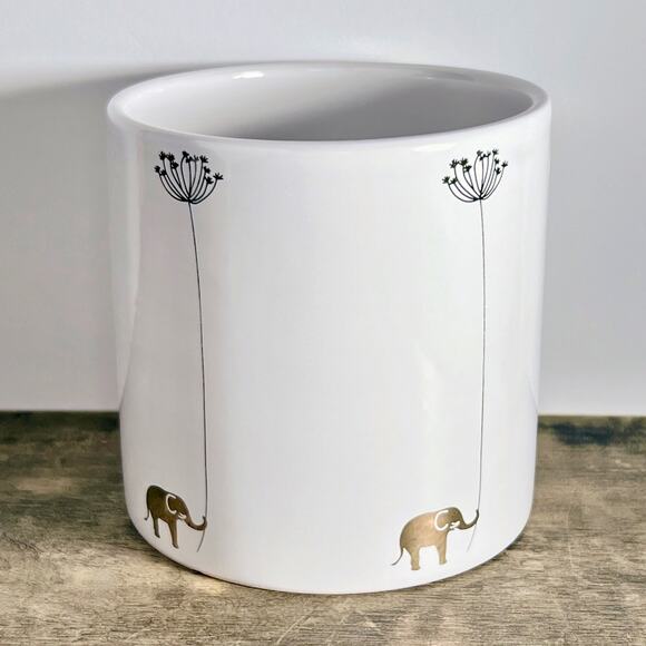 COPY Small Gold White Floral Elephants Patterned Round Ceramic Planter Pot, 4" - Picture 1 of 6